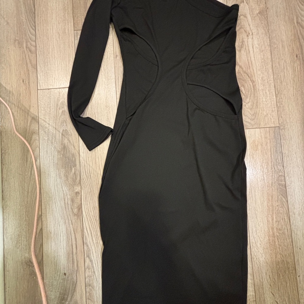 Chic One-Shoulder Black Dress